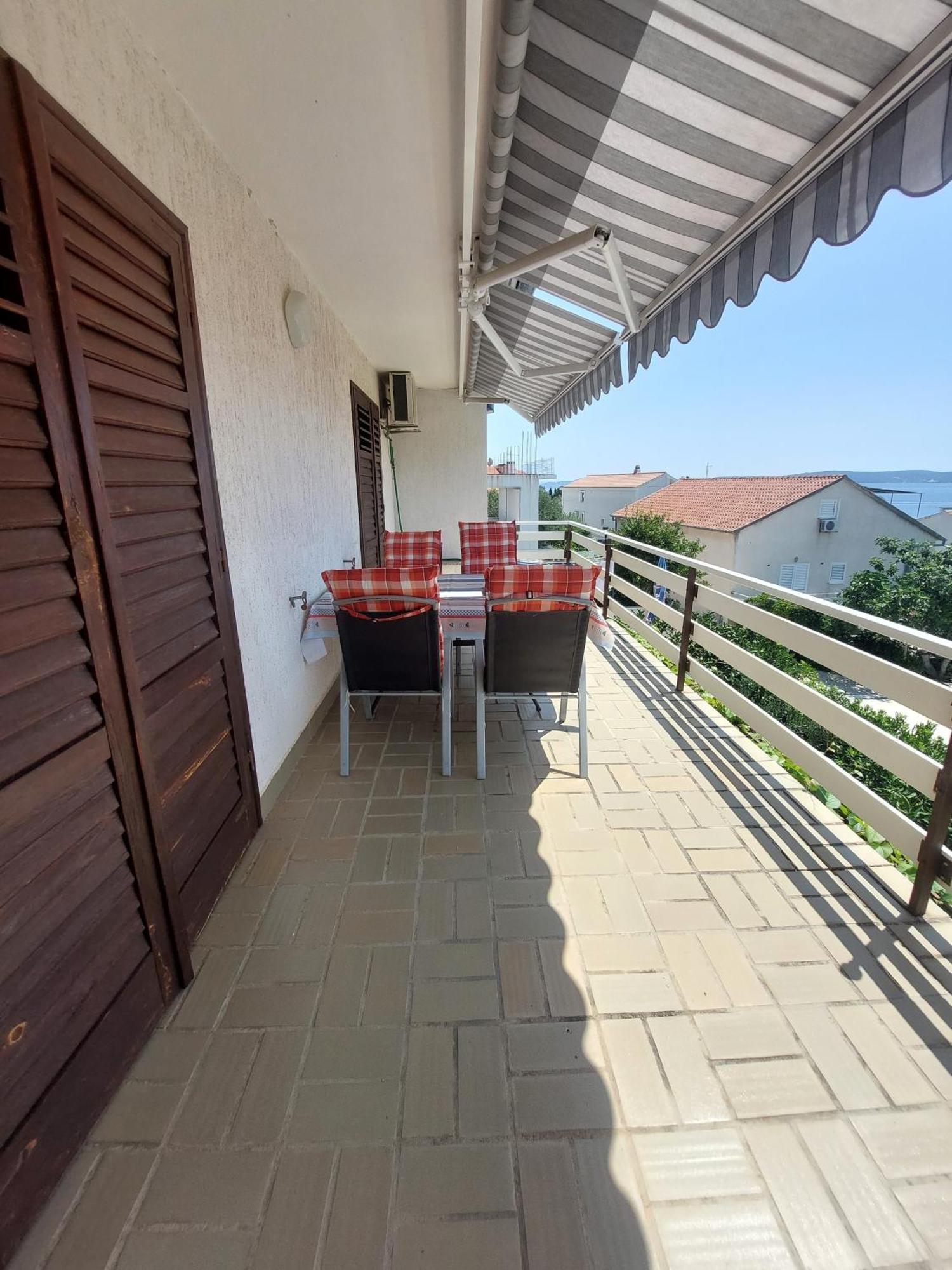 Apartment Gordana Trogir Exterior photo