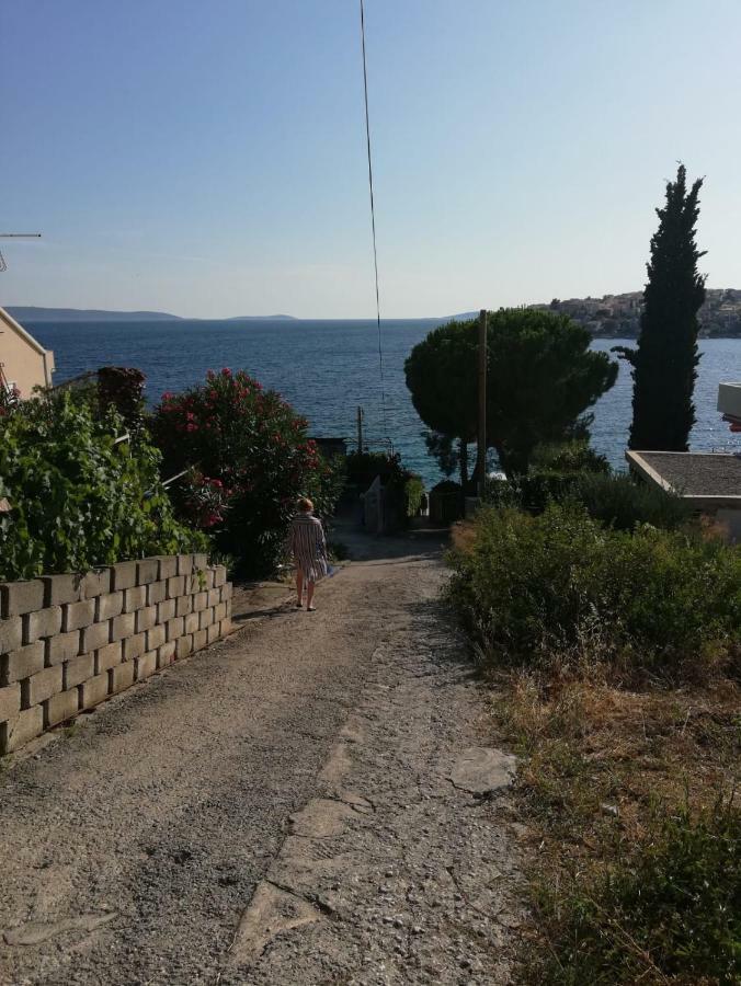 Apartment Gordana Trogir Exterior photo